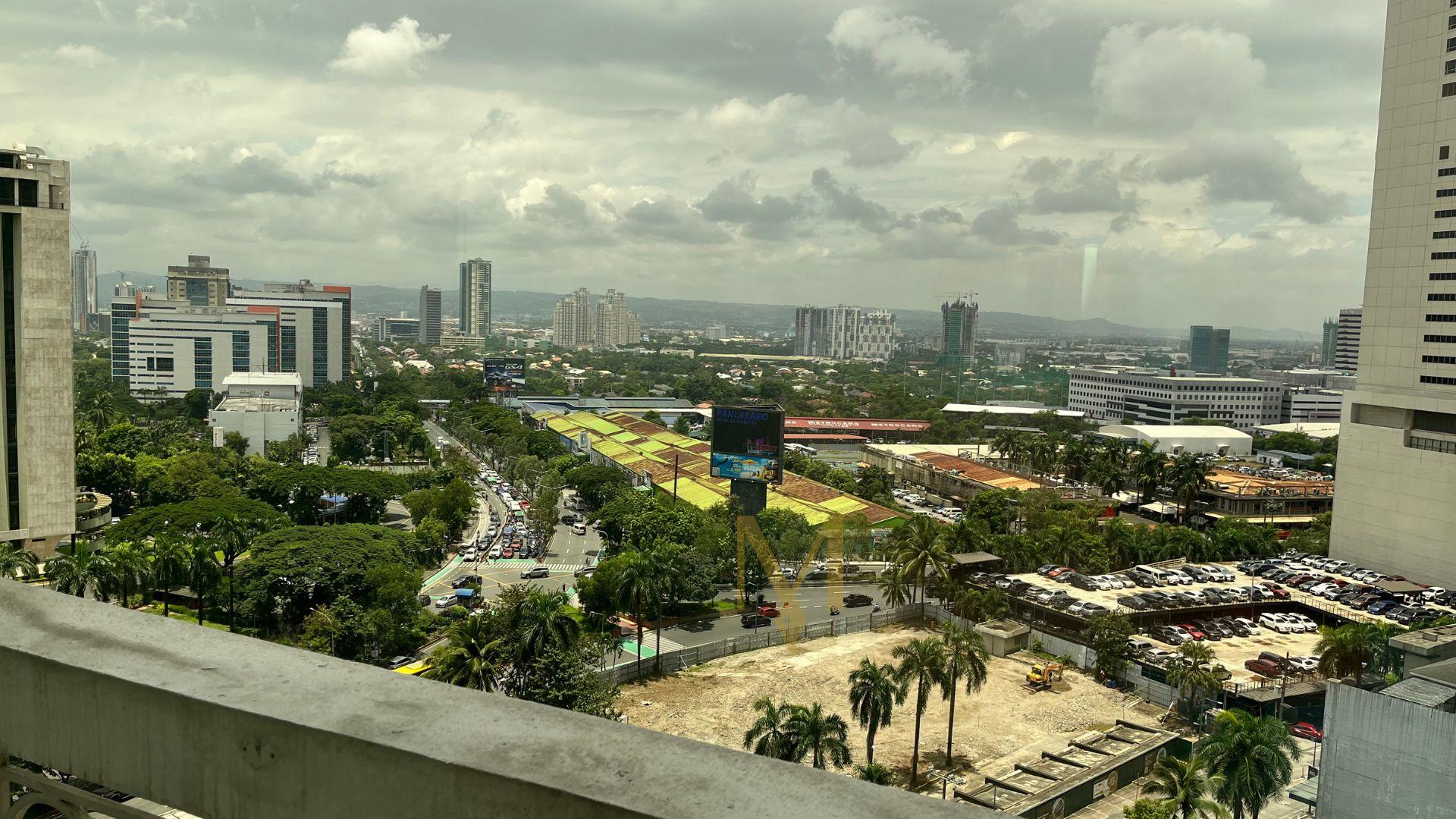 5-Bedroom Corner Unit at AIC Gold Tower, Ortigas Center - Image 6
