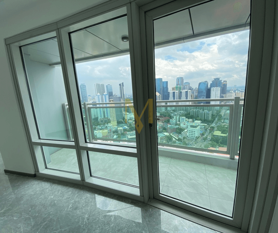 3-Bedroom Suite, Imperium Tower, Capitol Commons - Image 3